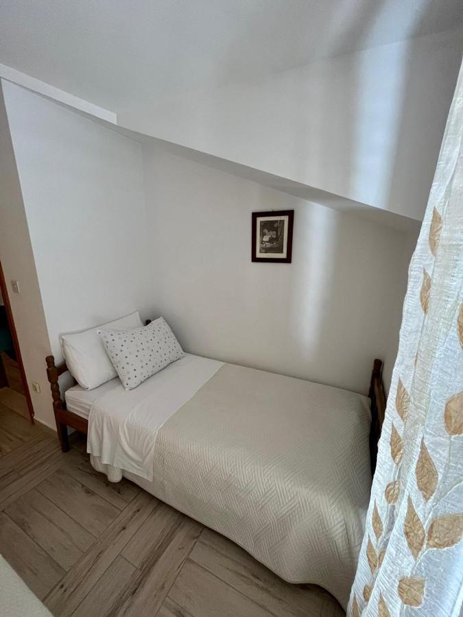 Gorana Apartman With Swimming Pool Apartment Jelsa  Luaran gambar